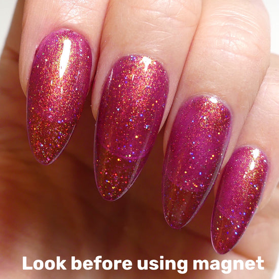 Load image into Gallery viewer, Cat Eye Gel Polish - Coral (Mesmerizing Collection)
