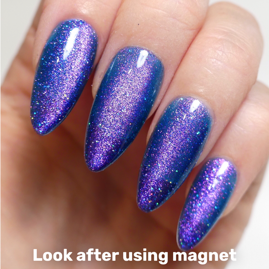 Load image into Gallery viewer, Cat Eye Gel Polish - Violet / Blue (Mesmerizing Collection)
